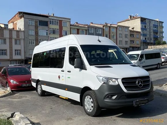 Mercedes-Benz Sprinter 417 CDI Image 3